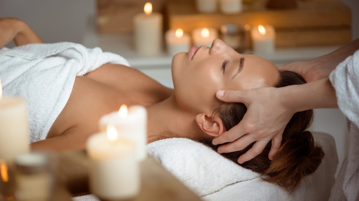 Quel massage privilégier à Houlgate pour relâcher les tensions rapidement ?