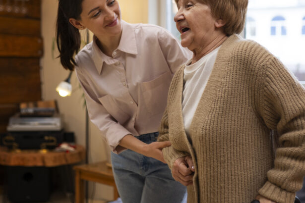 Top 3 des spécialistes du maintien à domicile des seniors à Hyères